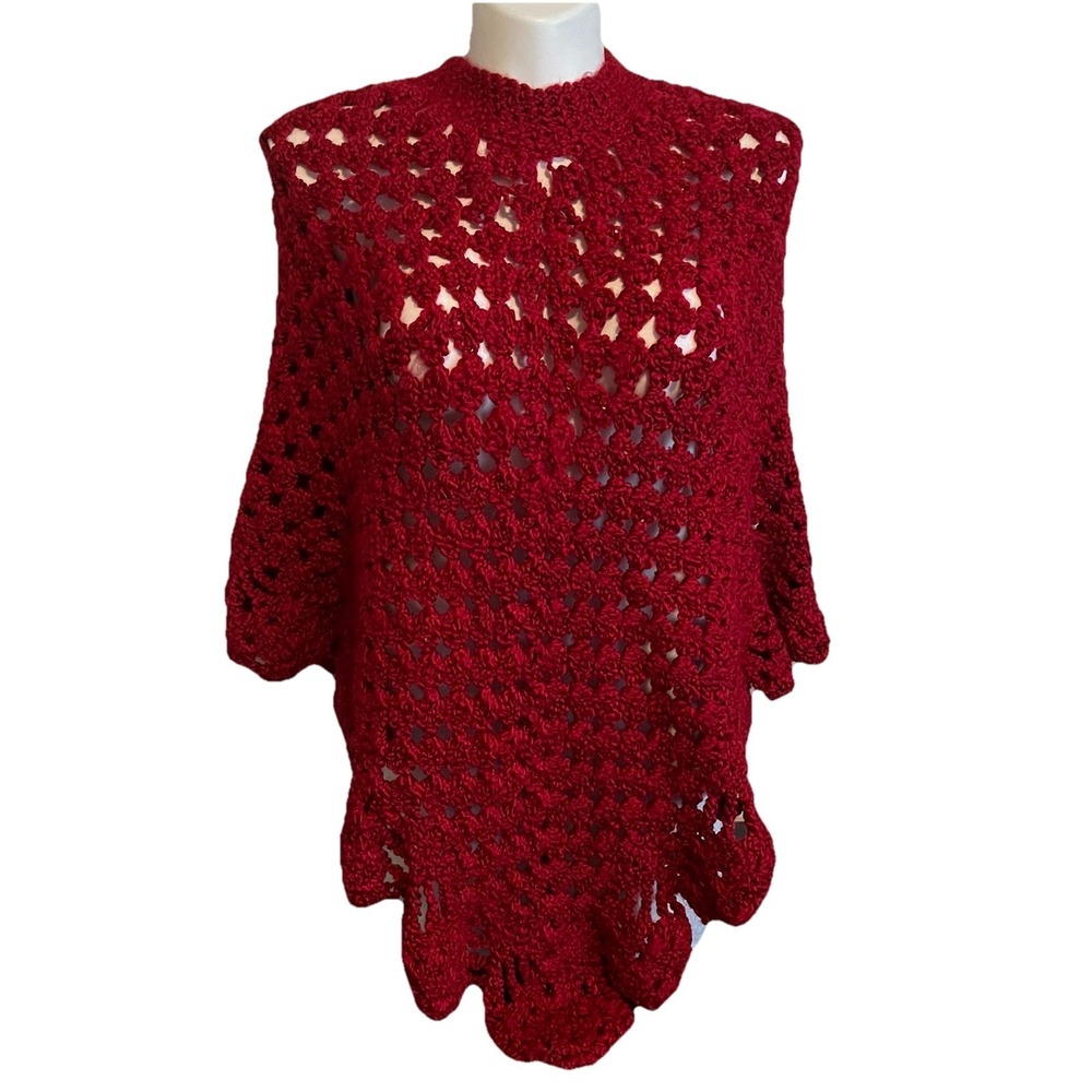VTG Handmade Crochet Poncho Cherry Red Scalloped Edge Boho Hippy Indie Cozy‎
